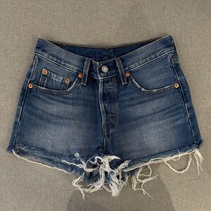 Short Levi 501 W24